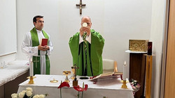 Vatikan veröffentlicht erste Fotos von Papst Leo XIV nach Lungen-OP