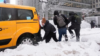 New York versinkt in fast sechzig Zentimetern Schnee: Manhattan steht still