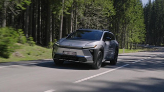 Der Toyota bZ4X Touring - Effizienter und performanter Elektroantrieb