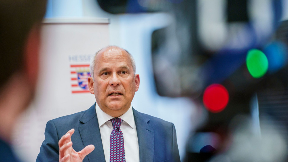 Hessens Innenminister Roman Poseck (CDU)