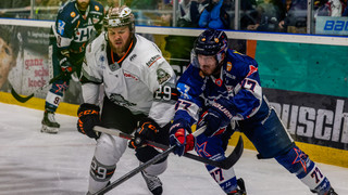 Geschafft: Löwen Frankfurt feiern Meisterschaft und DEL-Aufstieg