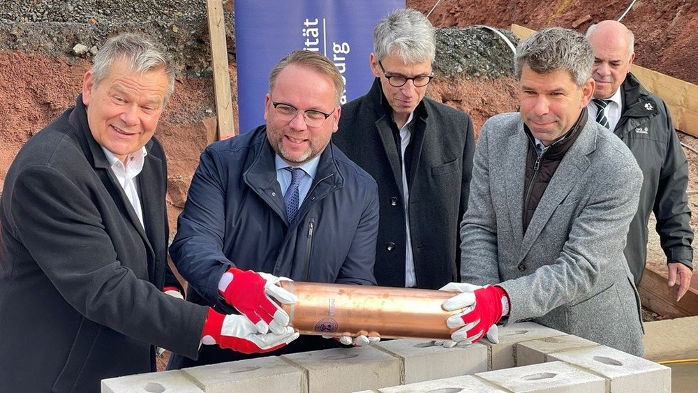 Grundsteinlegung an der Universität Marburg. Hier entsteht ein neues Hochsicherheitslabor für die Virenforschung.