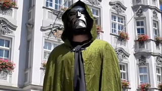 Plötzlich Teil des Marvel-Universums: Memmingen wirbt um «Avengers»-Premiere