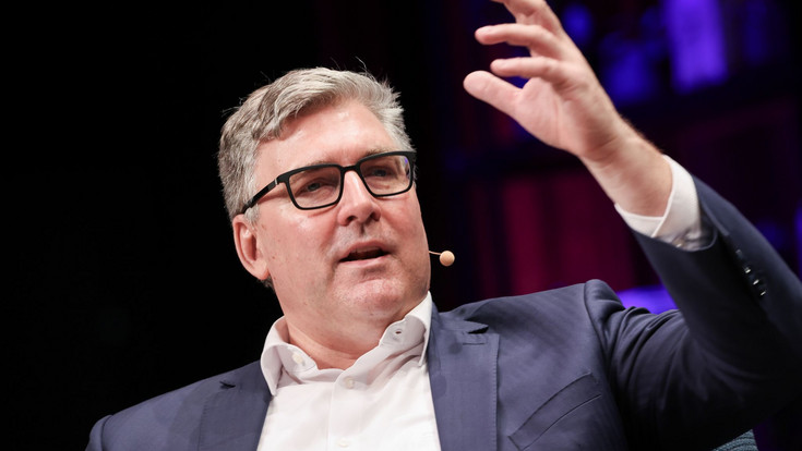 Eintracht Frankfurt : Bei Trainersuche auf "Zielgeraden"