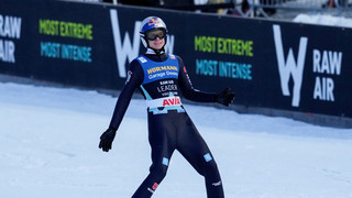 Skispringer Andreas Wellinger gewinnt als erster Deutscher Raw Air
