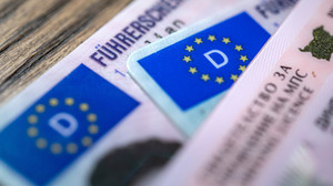 Führerscheinbetrug in Kassel: Prozess gegen mutmaßlichen Komplizen
