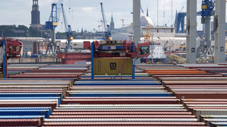 Trumps Zölle dämpfen deutsche USA-Exporte dramatisch