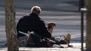 Diakonie Frankfurt braucht Kleiderspenden für Obdachlose