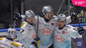 Eislöwen holen ersten Dreier mit Sieg in Augsburg