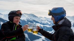 Skifahren und Alkohol: Das muss man wissen