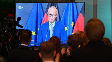 CDU fliegt im Nordosten aus Landtag Linke siegt in Berlin