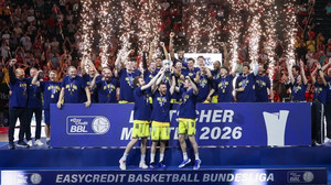 Irre Aufholjagd: Alba Berlin gewinnt Meistertitel in München