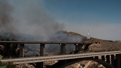 Waldbrand in Spanien: Feuerwehr gewinnt Kontrolle, Almería-Evakuierte zurück