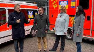 Hochtaunuskreis spendet zwei Rettungswagen für die Ukraine