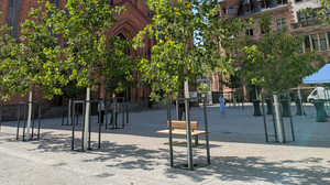 Deutlich früher: Schlossplatz in Wiesbaden wieder eröffnet