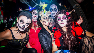 Die perfekte Halloween-Party: Alle Tipps und Rezepte