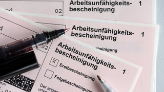 Lohnfortzahlung: Arbeitgeber zahlen 82 Milliarden wegen Krankheit