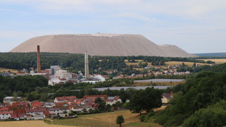 Kaliberg-Gipfel in Philippsthal wird begrünt