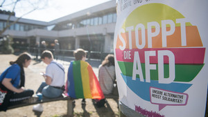 Polizei plant Großeinsatz in Neu-Isenburg: AfD-Wahlkampf & Proteste