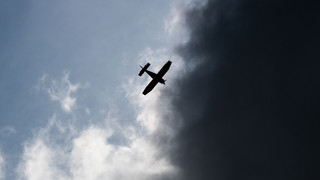 Kleinflieger verunglückt: Pilotin in Egelsbach unverletzt