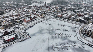 «Rarität»: Müritz unter Eis - größter deutscher Binnensee zugefroren