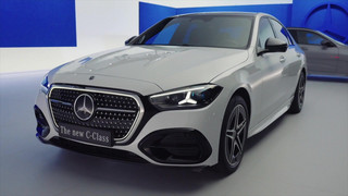 Vertraute Stärke auf einem neuen Niveau - Die neue Mercedes-Benz C-Klasse bleibt sich treu – und wächst über sich hinaus
