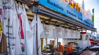 Traditioneller Spaß am Rhein: Backfischfest in Worms