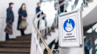 Forscher in Hessen weisen im Boden Reste von Desinfektionsmitteln nach