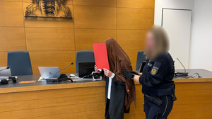 Als Lehrerin ausgegeben: Hochstaplerin erhält Haftstrafe