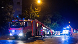 Wohnungsbrand in Wiesbaden Biebrich Feuerwehr im Großeinsatz
