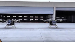 Weltweit erste Flugauto-Fabrik startet Produktion in China