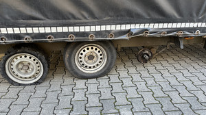 Offenbach: Polizei zieht Trümmer-Anhänger aus dem Verkehr