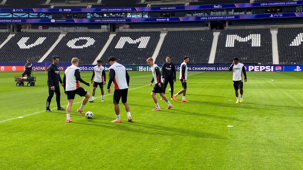 Das letzte Training der Hessen vor dem CL Kracher.