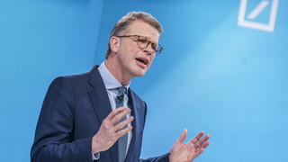 Vergütung gestiegen: Deutsche Bank-Vorstand verdient mehr Geld