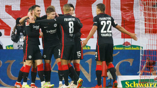 Eintracht Frankfurt gewinnt in Freiburg 2:0