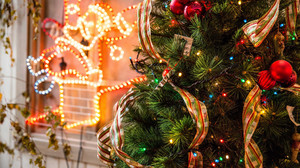 Kreuz & Quer am 1. Weihnachtsfeiertag - Frohes Fest!