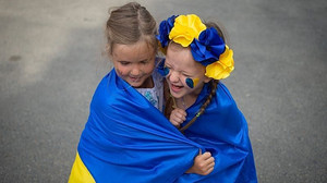 EU verhängt Sanktionen gegen Russland wegen Deportation ukrainischer Kinder