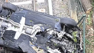 Tödlicher Crash in Berlin: Auto stürzt von Brücke auf S-Bahn-Gleise