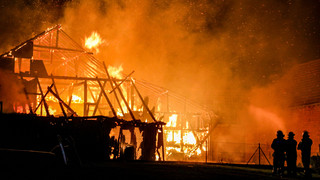 Inferno in Großenlüder-Bimbach: Scheune geht in Flammen auf