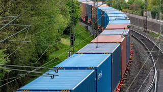 DB Cargo beschließt Umbau: 2.300 Stellen sollen wegfallen
