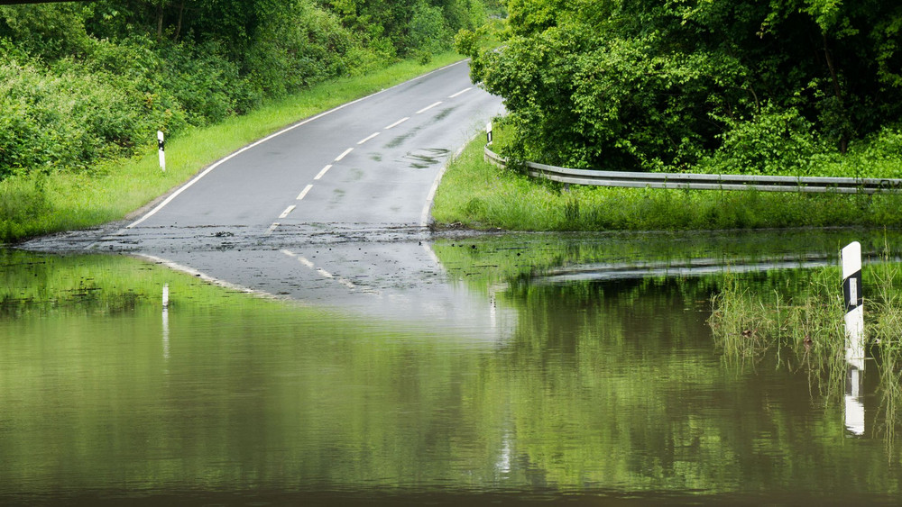 Unterführung unter Wasser
