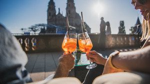 Leckeres Essen, Wein und Livemusik: Fuldaer Genussfestival startet