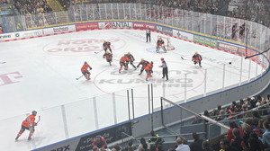 Löwen Frankfurt schlagen Wolfsburg mit 3:2 nach Verlängerung