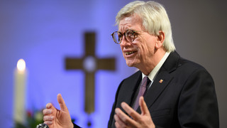 Volkmarsen erinnert an Auto-Attacke an Rosenmontag