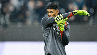 Eintracht-Keeper Kauã Santos nach Kreuzbandriss ohne Operation