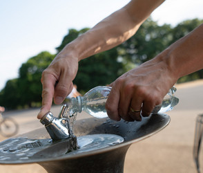 Hitzewelle in Hessen: Hier gibt es Abkühlung und Wasser