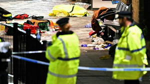 Zahlreiche Verletzte bei Messerangriff in Zug in England