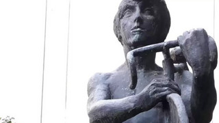 Diebstahl in Ludwigshafen: Zwei Meter große Bronze-Skulptur geklaut