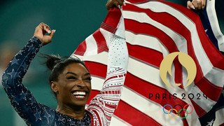 Triumph mit dem Team: Biles holt fünftes Olympia-Gold