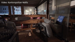 Ermittler: Bengalisches Feuer wohl Auslöser von Brand